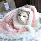 Luxury Soft Flannel Cat & Dog Blanket – Thick Lamb Fleece Pet Cushion for Winter Warmth