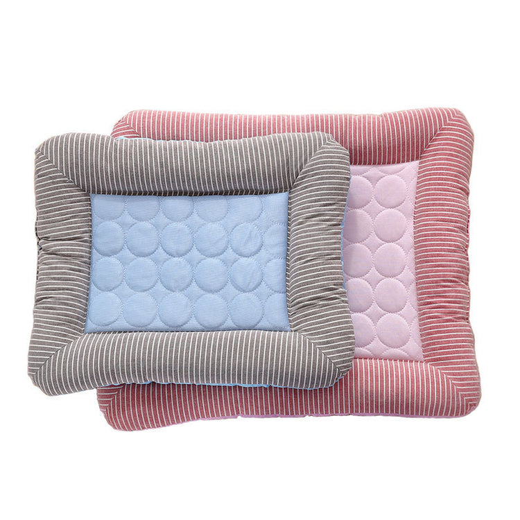 Cooling Pet Pad – Soft Ice Silk Summer Bed for Dogs & Cats