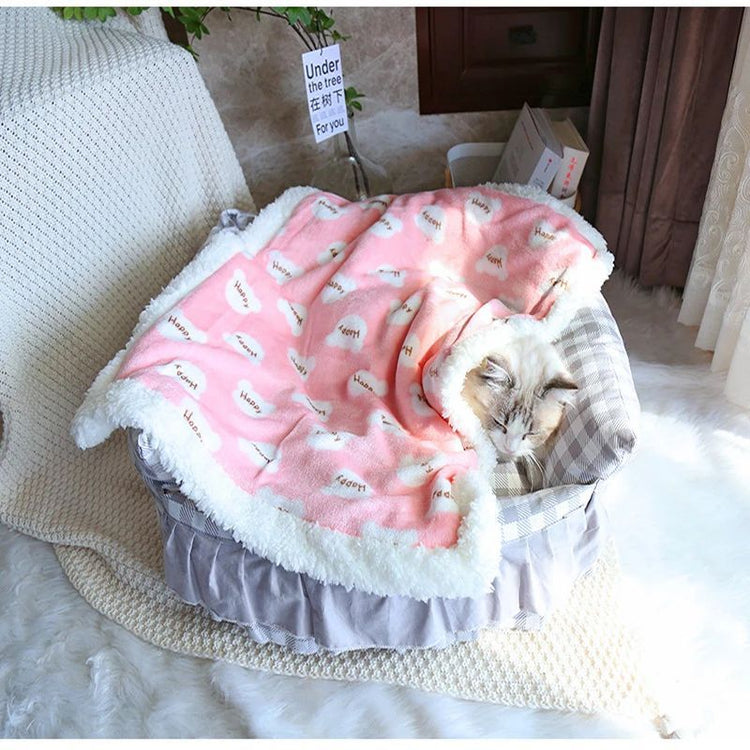 Luxury Soft Flannel Cat & Dog Blanket – Thick Lamb Fleece Pet Cushion for Winter Warmth