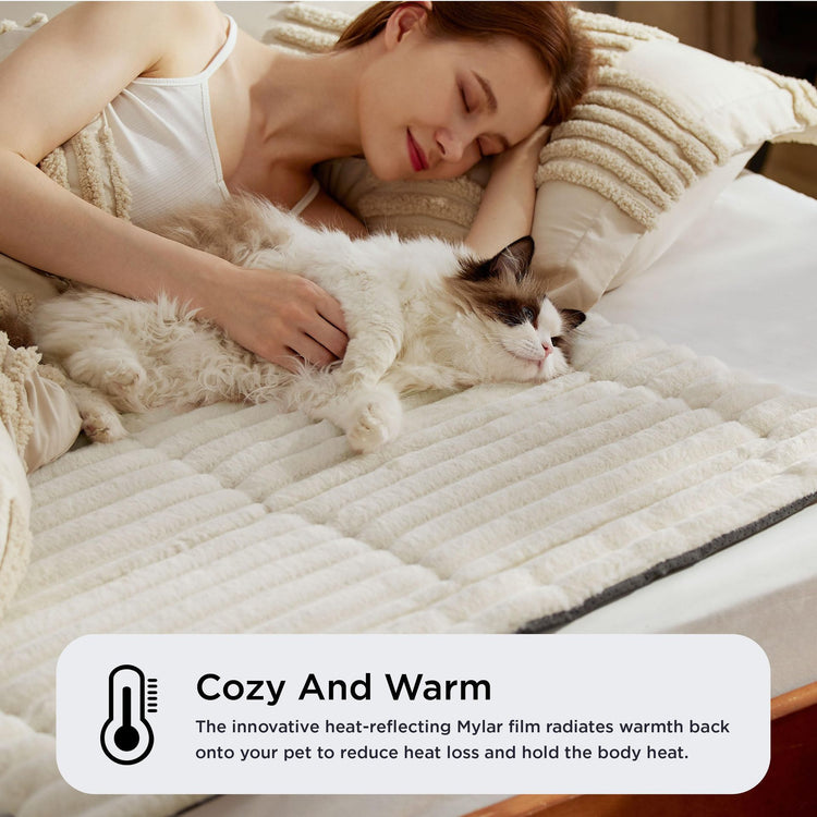 Self-Warming Cat Mat Pad – Thermal Non-Slip Heating Crate Bed for Small Cats & Dogs