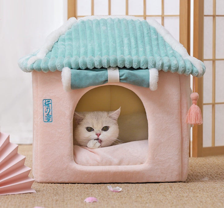 2-in-1 Cat Condo Bed – Enclosed Hideaway with Reversible Cushion for All-Season Comfort